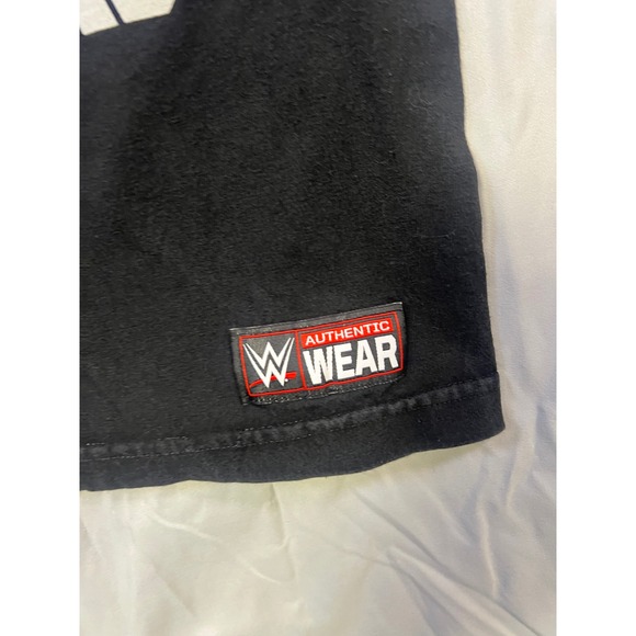 WWE‎ Authentic Wear The Shield Wrestling Fist Bump Black T-Shirt Youth S J5 - Picture 3 of 5